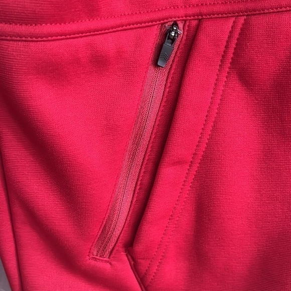 Solaris Men’s Pullover Red Hoodie Size M Slim Kangaroo pocket - Picture 8 of 13